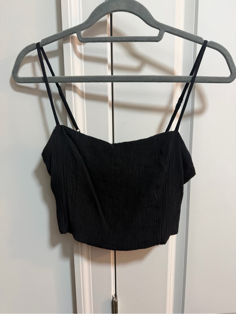 Abercrombie & Fitch Black Textured Spaghetti Strap Crop Top